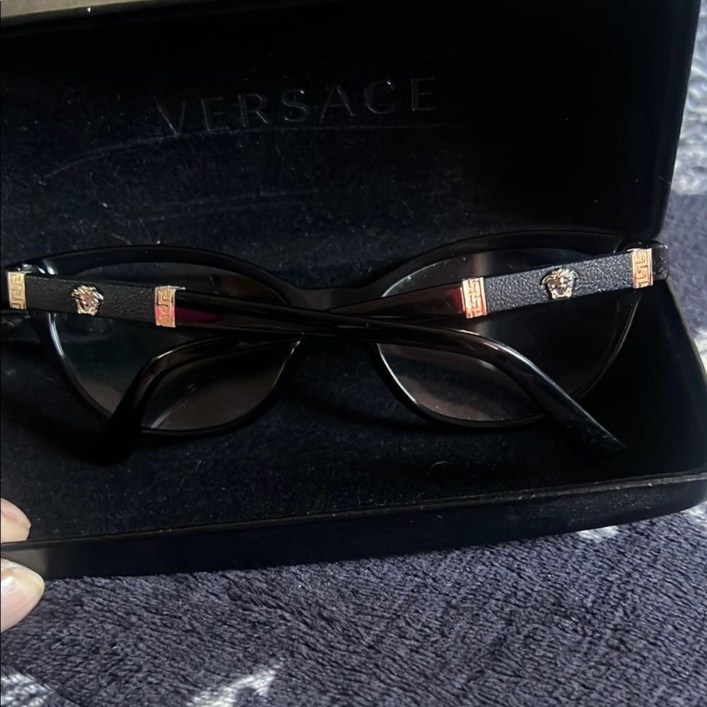 Versace Black Women's Sunglasses - Picture 4 of 6